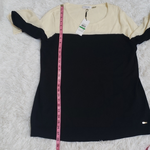 Calvin Klein colorblock sweater - Picture 8 of 9